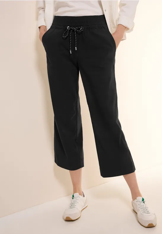Wide Leg Hose